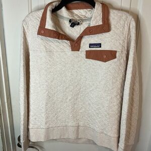 Patagonia quilted snap-T pull over size small like new!